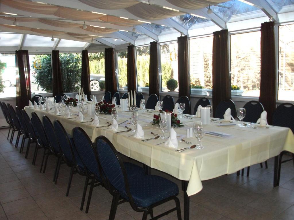 Hotel Dresden Domizil Ngoại thất bức ảnh