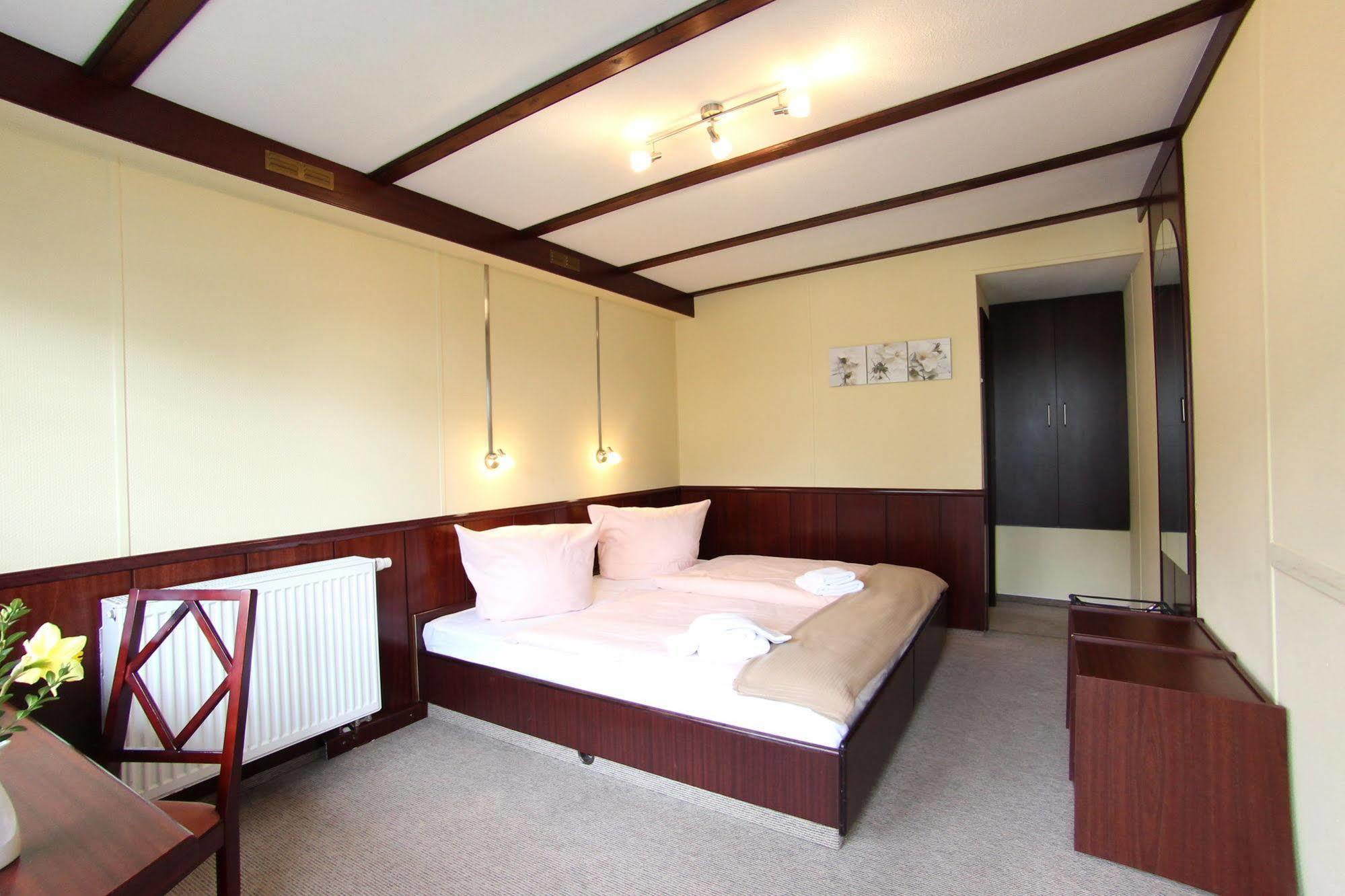 Hotel Dresden Domizil Ngoại thất bức ảnh